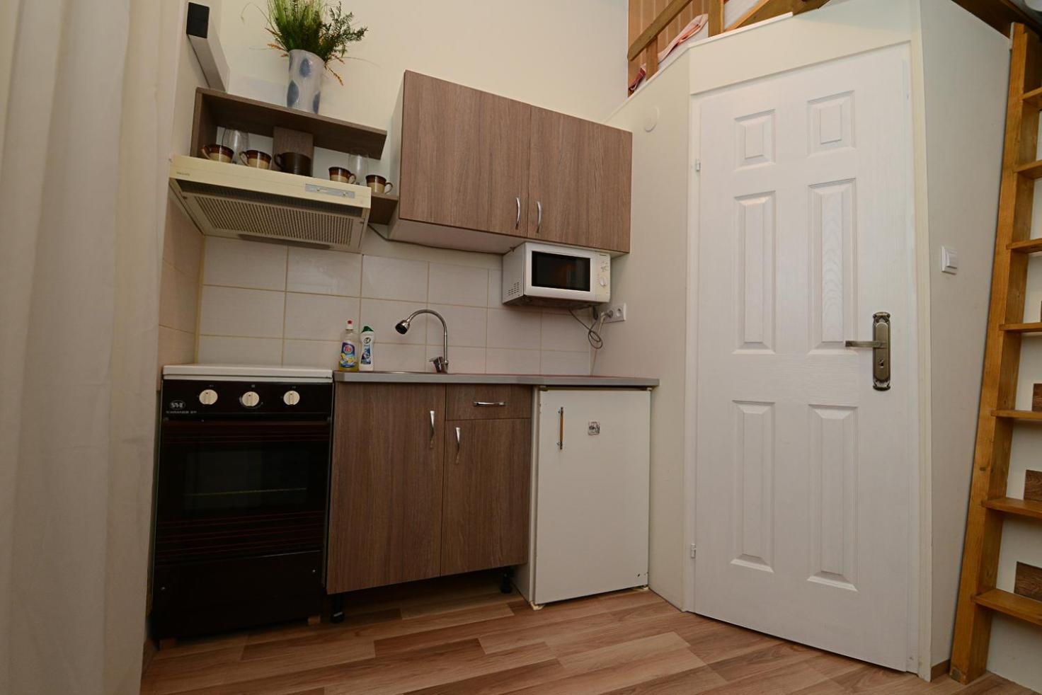 Centrum Apartman Печ Екстериор снимка