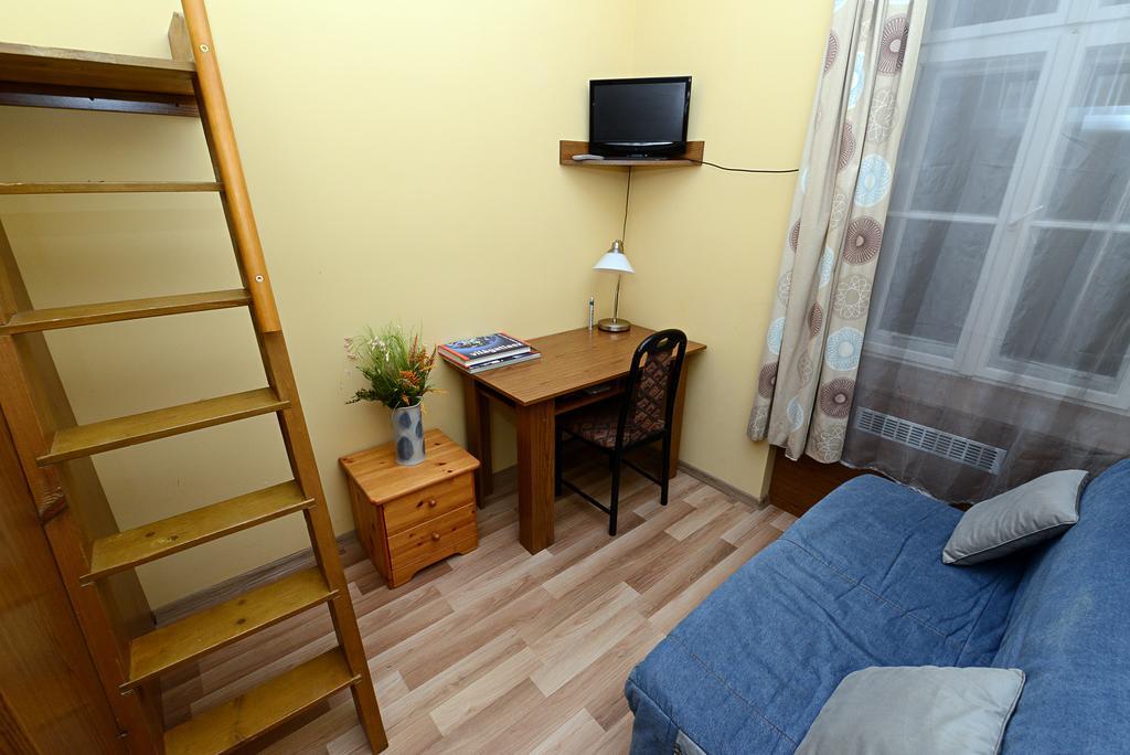 Centrum Apartman Печ Екстериор снимка